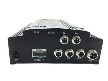Solidny, mobilny system DVR 2/4-kanałowy GPS 8V-36V z wbudowanymi kamerami