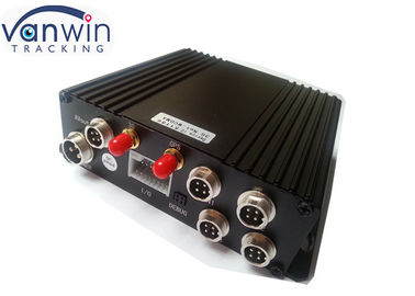 Mini mobilny rejestrator DVR z 4-kanałową kartą H.264 z funkcją G-sensor / EVDO 3G