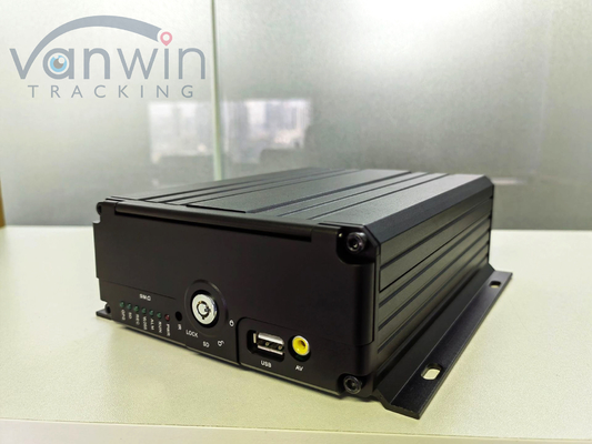 8-kanałowy dysk twardy kartka SD mobilny DVR H.264 MDVR samochodowy do monitorowania bezpieczeństwa pojazdów