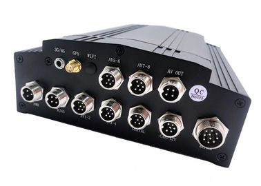 RJ45 4G Mobilny DVR Analogiczne Kamery 4 Kanały 2,5" SATA Digital Video Recorder
