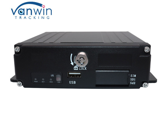 4-kanałowy rejestrator wideo 1080P SD DVR GPS 4G WIFI z portem USB VGA